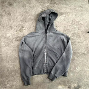 เสื้อฮู้ดซิปสีเทาแบบยูนิเซ็กซ์ขายส่ง ล้างสีแบบแอซิดวอช ประดับด้วยคริสตัล สไตล์สตรีทแวร์สั่งทำได้ คุณภาพพรีเมียม - Product Image 2