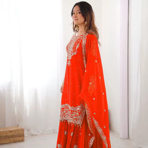 Conjunto Sharara Étnico de Última Moda para Mujer, Kurta de Georgette Sintética para Fiesta con Dupatta, Proveedor al por Mayor - Product Image 1