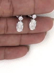 Pendientes de Diamantes Cultivados en Laboratorio con Certificación IGI de 2 Quilates, Corte Ovalado, Dos Piedras, Oro Blanco Sólido de 14K, Minimalistas, de Lujo, Regalo de Boda para Mujer - Product Image 4
