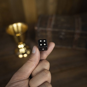 ลูกเต๋าทำมือจากเขาควาย ขายส่ง เป็นมิตรกับสิ่งแวดล้อม - Product Image 1