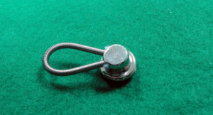 AA0242 Zinc Alloy Metal Collar Extender Round Shank <b>Button</b> Extender Polished Lead Free Embossed Logo Classic Style - Product Image 3
