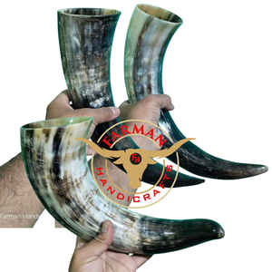 Corne à boire viking artisanale en corne de bœuf naturelle, style médiéval et nordique, à prix avantageux - Product Image 2