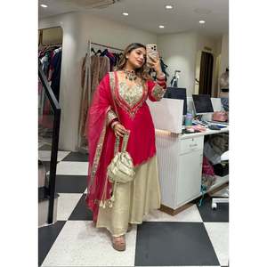 Hermoso juego de traje 2XL con trabajo de espejo de mano original con bordado - Product Image 5