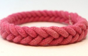 Pulsera de cuerda de espiga delgada de alta calidad, elegante y hermosa - Product Image 1