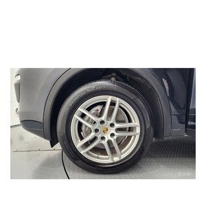 Porsche Cayenne 3.0 Diésel 2016 con 117,672 km, Volante a la Izquierda - Product Image 5