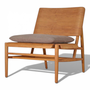 Chaise longue de jardin en teck avec structure au design minimaliste pour chaises longues de patio et mobilier d'intérieur - Product Image 2