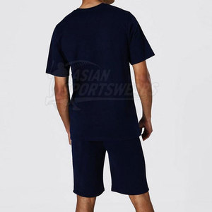 Ensemble de T-shirts Décontractés et Élégants d'Inspiration Urbaine – Respirant, Facile à Mouvoir, Coupe Stylée, Look Moderne et Tendance - Product Image 3