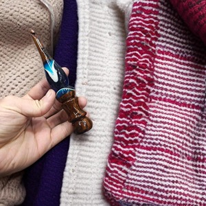<b>Crochet</b> <b>Hooks</b> Ergonomic Resin with Oil Free Wood Smooth and Strain Free Design Anti Sticky Polish Durable Packing Wood <b>Crochet</b> - Product Image 5