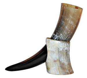 Corne à boire en buffle naturelle, biologique, faite à la main, de qualité supérieure et durable, pour la maison, les bars et les fêtes, vente en gros, Uttar Craft - Product Image 1