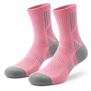 Calcetines Deportivos de Diseño Personalizado para Hombre y Mujer, con Logotipo Bordado y Compresión, de la Marca Quality Crew Fashion Grip - Product Image 6