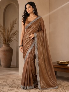 Elegante Saree de Seda Marrón con Borde Plateado para Mujer, Traje de Boda, Ajuste Regular, Largo hasta el Suelo, Sin Arrugas, Estampado Flocado, Secado Rápido - Product Image 4
