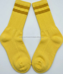 Calcetines de Mujer Color Amarillo Mostaza con Rayas, Tejidos, Acanalados, Hasta la Rodilla, Casuales, para Uso Diario, Transpirables, de Spandex/Nailon/Algodón - Product Image 3