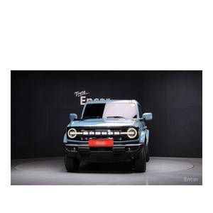 Ford Bronco 2.7 Outer Banks Diciembre 2023 24,546 km Caja de Cambios Automática Asientos de Cuero con Cámara Trasera - Product Image 3