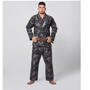 Kimono de karaté durable en toile 100 % coton, poids lourd, conçu pour l'entraînement et les tournois - Product Image 4