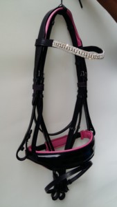 Brida para Caballo con Adornos de Diamantes de Imitación, Conjunto de Brida Ecuestre de Cuero para Exhibición y Entrenamiento - Product Image 3