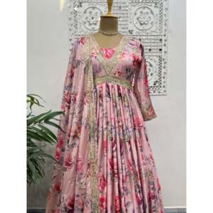 ชุดราตรี anarkali ดีไซเนอร์ XL พร้อมพิมพ์ลายดิจิทัลแฟนซี dupatta - Product Image 5