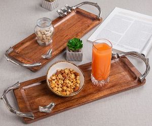 Plateau de service rectangulaire de luxe en bois de manguier pour la restauration en gros – Vaisselle élégante avec motif oiseau argenté pour hôtels et restaurants - Product Image 1