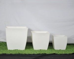 Maceta Moderna Cuadrada de Plástico PP para Decoración de Jardín Interior y Exterior - Product Image 2