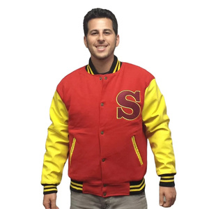 Blouson universitaire personnalisé en laine rouge pour homme, avec manches en cuir jaune, grande lettre brodée, style bomber, vente en gros, blouson de baseball Letterman - Product Image 2