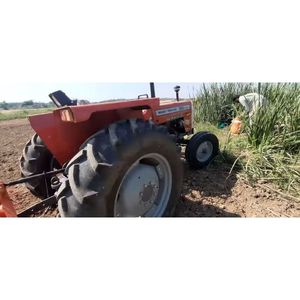 Solución agrícola Massey Ferguson MF 360 Tractor con salida de alto Torque Origen pakistaní Perfecto para la Agricultura en Kenia - Product Image 2