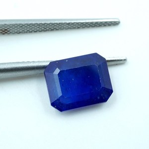 พลอยไพลินสีน้ำเงินธรรมชาติ 3.50 กะรัต ทรงคุชชั่นเจียระไน (10x8x4 มม.) HG-0022 แบรนด์ HAYAAT GEMS สำหรับทำเครื่องประดับ แหล่งกำเนิดราชสถาน - Product Image 1