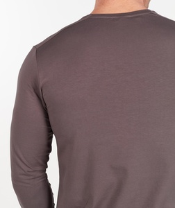 Camiseta de Manga Larga con Cuello Redondo para Hombre, Personalizada al por Mayor, de Color Sólido, Tejida en Algodón, Ajustada, Informal, Transpirable, de Longitud Regular - Product Image 5