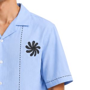 Camisa de Hombre con Cuello Cubano Azul Claro, Manga Corta, Diseño Bordado Negro, Algodón y Lino, Cierre de Botones, Estilo Casual de Verano para Playa - Product Image 4