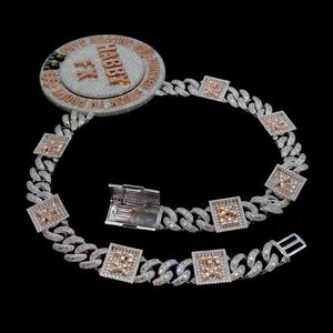 Pendentif Thème Gang de Sniper « Forever Stuck In Profit » Plaqué Or Rose, Bijou Hip Hop pour Homme, Idéal Cadeau - Product Image 2