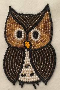 Broche artisanale perlée élégante, cadeau pour femme à prix avantageux - Product Image 4