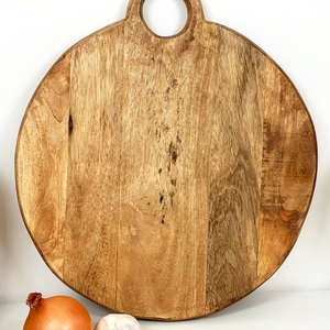 Tabla de cortar de madera de gran venta con mango de fácil agarre, gruesa, duradera, apta para cuchillos, ideal para cortar, servir y para el estilo de cocina. - Product Image 5