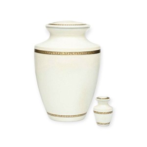 Urne funéraire élégante blanche avec finition ivoire douce, bandes dorées et forme classique pour une commémoration paisible - Product Image 1