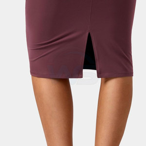 Jupe crayon élégante pour femme, silhouette moderne et ajustée, tissu doux, jupe décontractée pour le bureau, couleur et taille personnalisables disponibles - Product Image 6