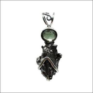 Colgante de meteorito de hierro moldavita Art Palace, plata 925, piedra natural, temática animal vintage, unisex, para uso diario, de Rajastán - Product Image 1
