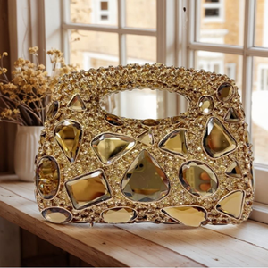 Pochette rectangulaire en filigrane doré d'inspiration vintage avec fermoir en pierre bleue saisissante. Rares, disponibles à prix de gros - Product Image 5