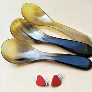 Cuillères en corne de buffle, forme ronde, faites à la main, écologiques, polies, durables, rustiques, décoration de mariage et cadeau artisanal - Product Image 2