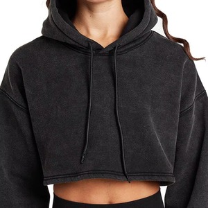 Pull à capuche court en polaire pour femme, haute qualité, séchage rapide, respirant, avec logo personnalisé sur le devant, en coton, épaules tombantes, vierge - Product Image 4