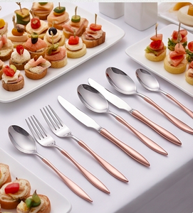 Ensemble de 4 couverts en acier inoxydable, cuillère, couteau, fourchette, manche couleur cuivre plaqué argent, parfait pour une utilisation sur la table de cuisine - Product Image 5