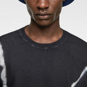 Camiseta Tie Dye Blanqueada 100% Algodón Hecha a Medida con Logotipo Personalizado y Marca Personalizada - Product Image 5