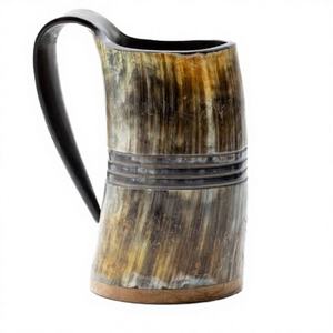 Mug en corne naturelle avec finition polie, fait main, écologique, 450 ml, pour la dégustation du vin, style vintage, utilisation à domicile ou au bar - Product Image 3