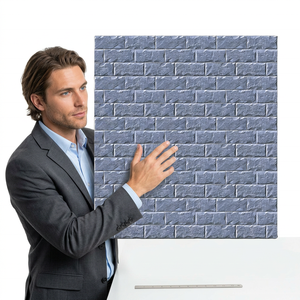 Carreaux muraux en céramique à finition mate pour extérieur, design effet brique, pour projets de développement communautaire, 250x375mm - Product Image 1