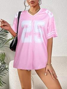 T-shirt de football personnalisé 100 % polyester avec impression graphique, col en V, manches courtes, maille respirante, épaules tombantes, coupe ample, idéal pour l'été - Product Image 5