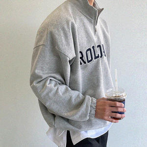 เสื้อฮู้ดดี้โอเวอร์ไซส์ผ้าฝ้ายถักคุณภาพสูง 100% ปักลายสตรีทแวร์ ซิปครึ่งตัวสำหรับผู้ชาย สกรีนโลโก้ได้ตามต้องการ - Product Image 2