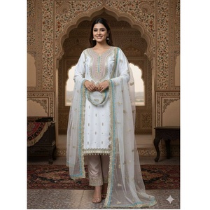 Elegante Conjunto de Palazzo y Dupatta de Diseño Indio con Bordado a Mano para Fiestas, Eid y Bodas, Traje de Palazzo a Precio de Mayoreo - Product Image 1