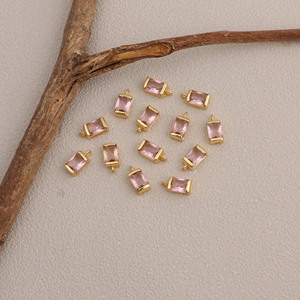 Connecteur rectangulaire en quartz morganite rose plaqué or pour bijoux faits main – Vente en gros - Product Image 3