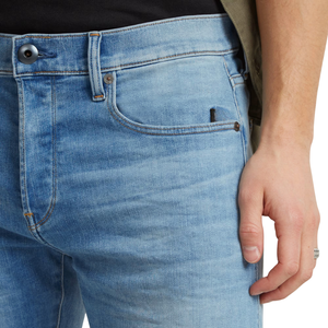 Jeans en denim stretch bleu clair OEM ODM pour hommes, lavage doux, classique, cinq poches, mode 3D, hiver, automne, vente en gros - Product Image 3