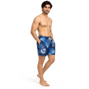 Shorts de bain légers et à séchage rapide pour hommes, parfaits pour la natation, le surf, l'entraînement en piscine et le confort des vacances décontractées pour tous. - Product Image 5