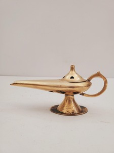 S H INC. IB-01 Quemador de incienso árabe de latón ornamentado, bellamente grabado, para incienso de Oud de madera de sequo, religioso, ecológico, para todas las estaciones - Product Image 1