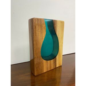 Vase en bois artisanal pour la décoration intérieure, design élégant en bambou et bois - Product Image 1