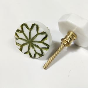 ลูกบิดประตูหินหินอ่อนธรรมชาติรูปดอกไม้สลักเป็นโลหะมือจับเฟอร์นิเจอร์ห้องครัวและลูกบิดลิ้นชักตู้ - Product Image 1