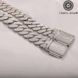 สร้อยคอผู้ชาย Charm Jewells ประดับโมอิสซาไนต์ เงินแท้ 925 ชุบทอง 14K พร้อมสายเชื่อมแบบโซ่ รับรองโดย IGI สไตล์ฮิปฮอป ทรงบริลเลียนต์คัท หรูหรา - Product Image 2